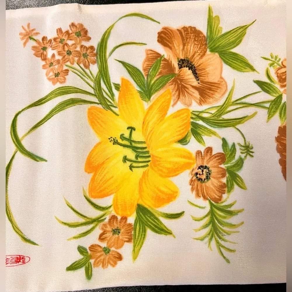VTG Suzhou Silk Hand Painted Floral Fringe Scarf NIB Wearable Art Boho Cream